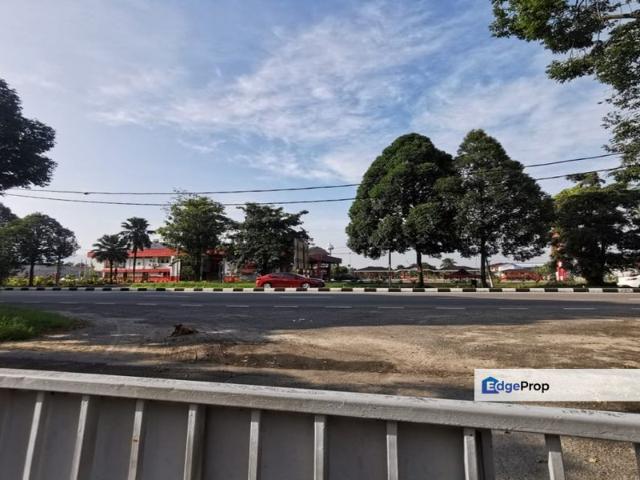 Shop for rent in Petaling, Damansara Damai