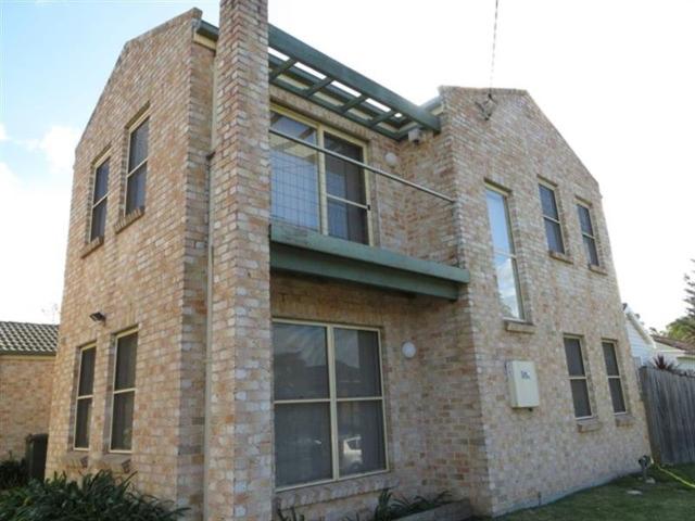 House for rent in Wollongong West, New South Wales