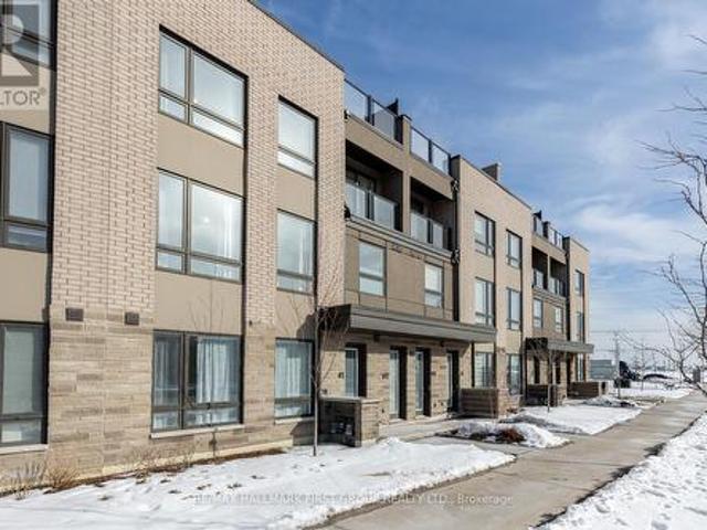 Townhouse for sale in Woburn, Ontario