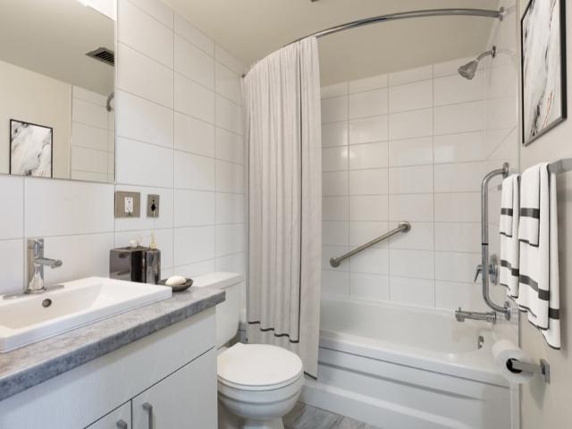 Apartment for rent in Pont-viau, Quebec