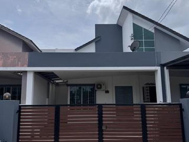 Terraced House for sale in Long Miri, Sarawak