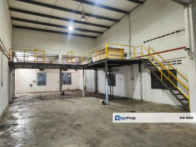 Warehouse for rent in Malaka