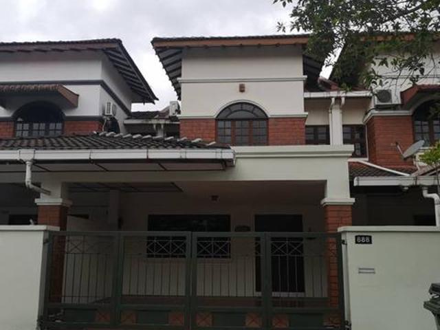 Terraced House for rent in Kuching