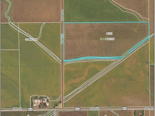 Farm for sale in Dysart, Iowa