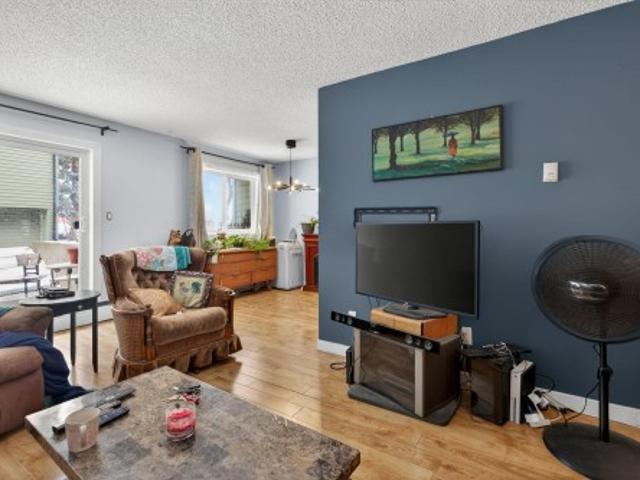 Townhouse for sale in Wedgewood, Alberta