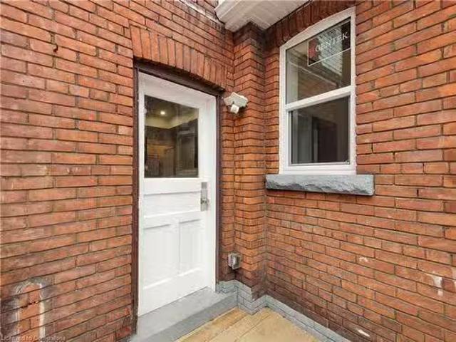House for rent in Ancaster, Ontario