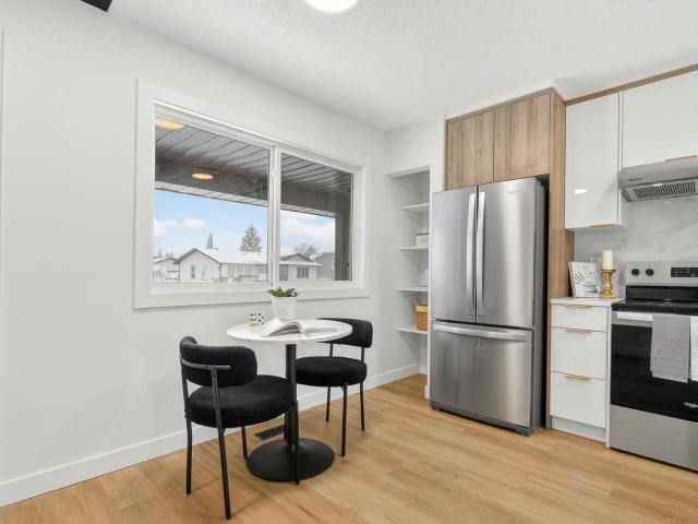 Townhouse for sale in Wedgewood, Alberta