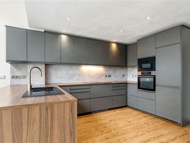 Detached House for sale in Booterstown, North Tipperary