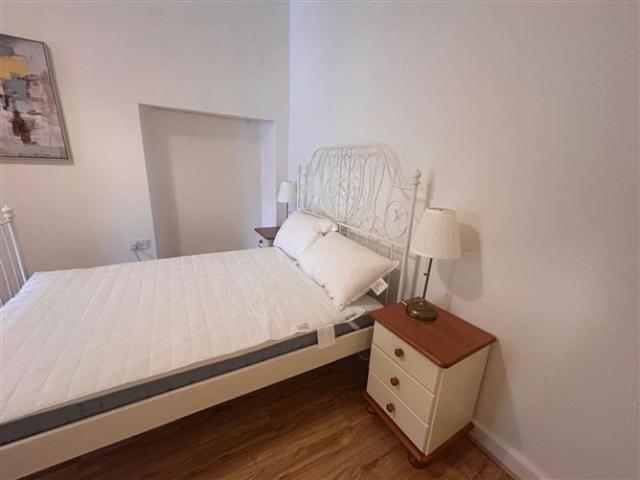 Apartment to rent in Loch Garman, North Tipperary