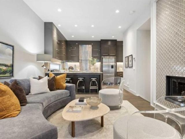 Townhouse for sale in South Calgary, Calgary