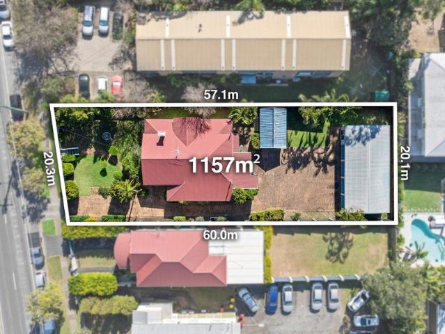 House for sale in Camp Hill, Greater Brisbane