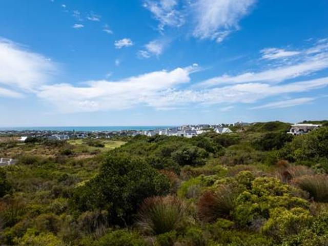 Property for sale in Cape St Francis, Eastern Cape