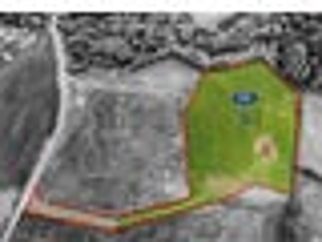 Land for sale in Awhitu
