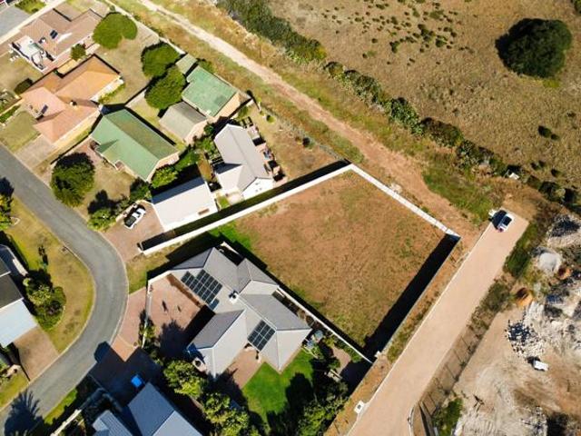 Property for sale in Stilbaai West, Garden Route District Municipality