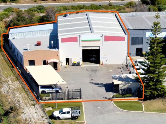 Warehouse for sale in Malaga, City of Swan