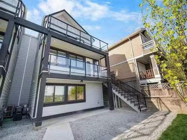 House for sale in New Westminster, British Columbia