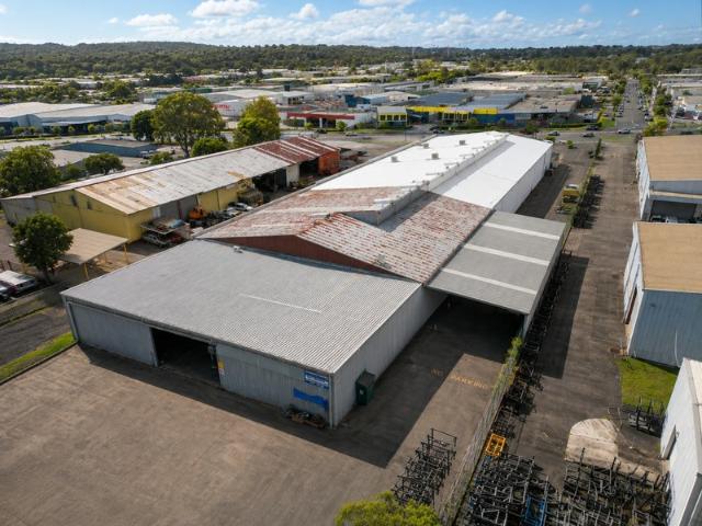 Warehouse for rent in Toombul, Queensland