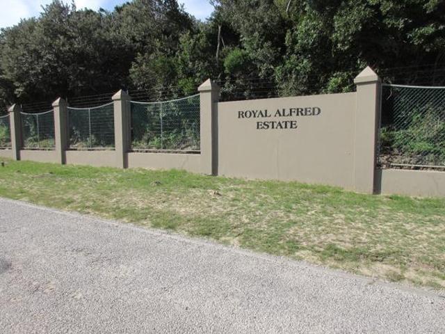 Property for sale in Bushmans River Mouth, Eastern Cape