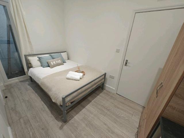 Studio for rent in Dollis Hill, Greater London