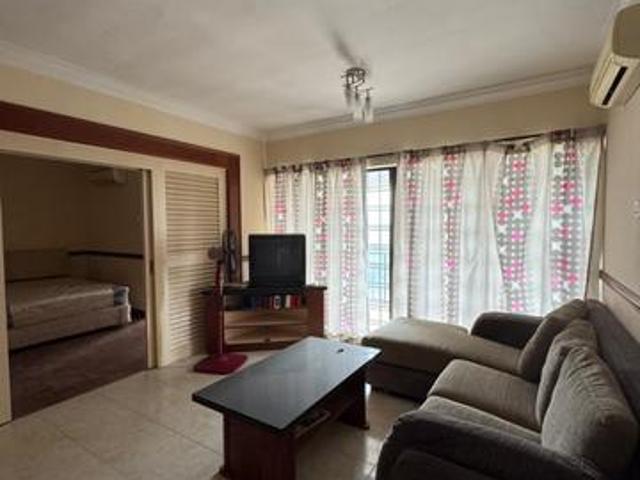 Condominium for sale in Malaka