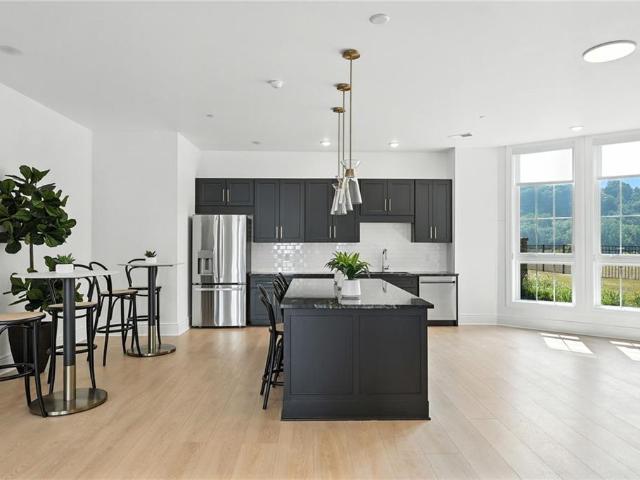 Condo for sale in Oakmont, Pennsylvania