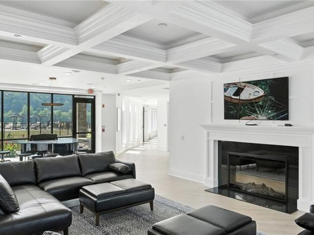 Condo for sale in Oakmont, Pennsylvania
