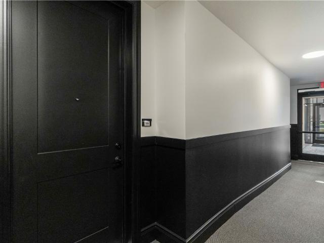Condo for sale in Oakmont, Pennsylvania