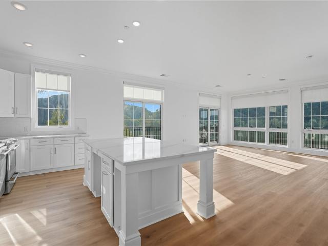 Condo for sale in Oakmont, Pennsylvania
