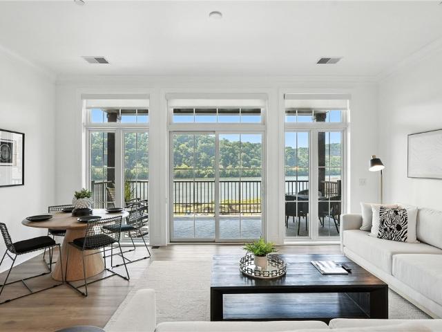 Condo for sale in Oakmont, Pennsylvania