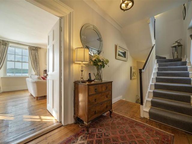 Terraced House for sale