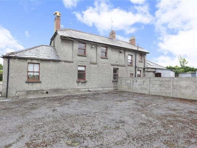 Detached House for sale in Drogheda, North Tipperary
