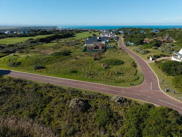 Property for sale in Cape St Francis, Eastern Cape