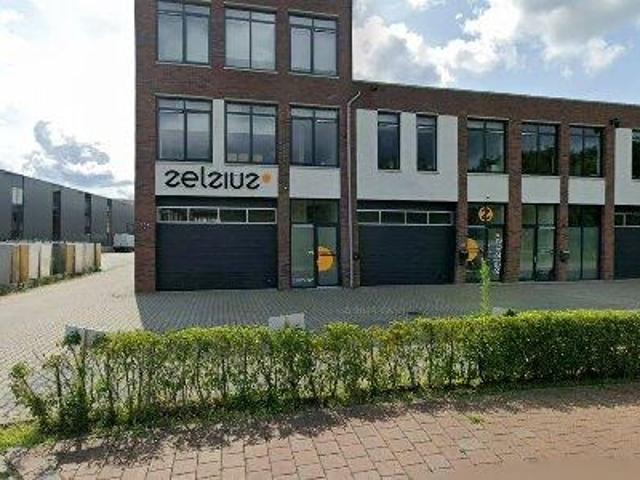 Bedrijfspand te koop in Oldenzaal, Overijssel