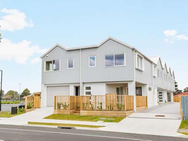 Townhouse for sale in Bay Of Plenty
