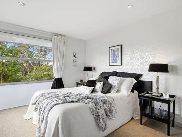 House for sale in Wairau Valley