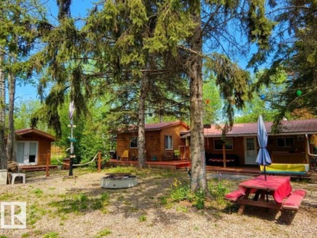 House for sale in Alberta