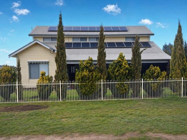 House for sale in Ararat, Victoria