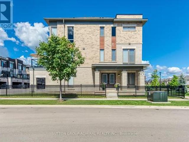 House for sale in Oakville, Ontario