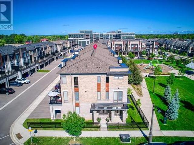 House for sale in Oakville, Ontario
