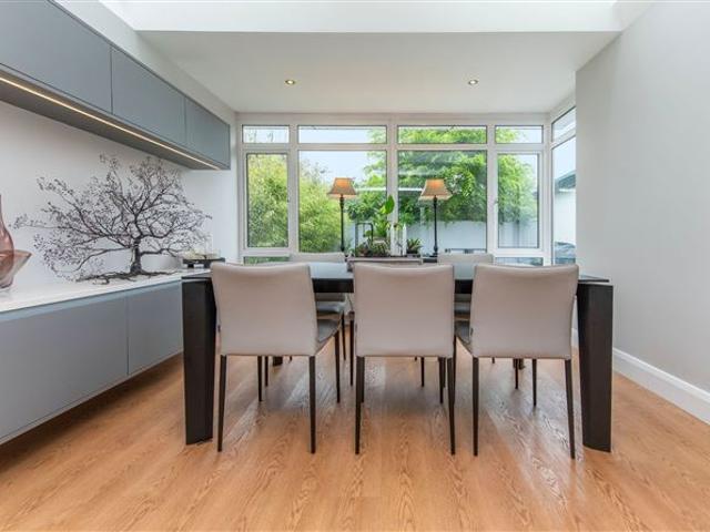 Detached House for sale in Salthill, Gaillimh