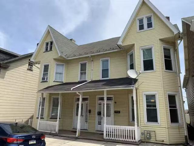 Condo for rent in Easton
