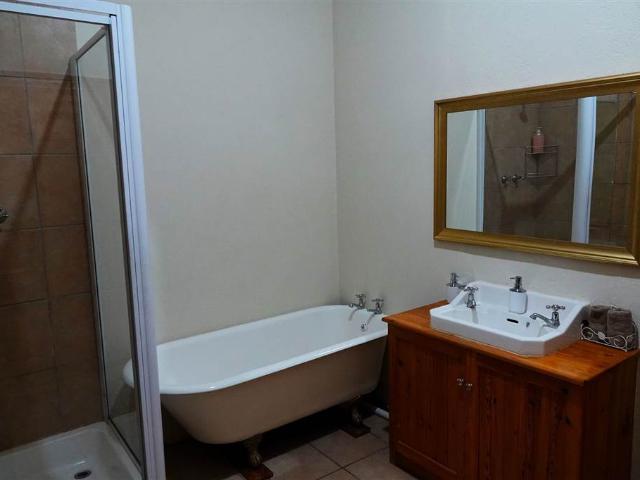 Property for sale in Graaff Reinet, Eastern Cape