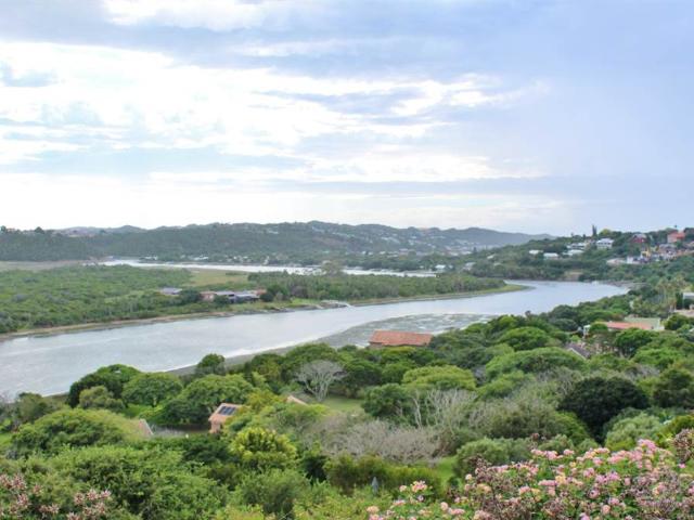 Property for sale in Bushmans River Mouth, Eastern Cape