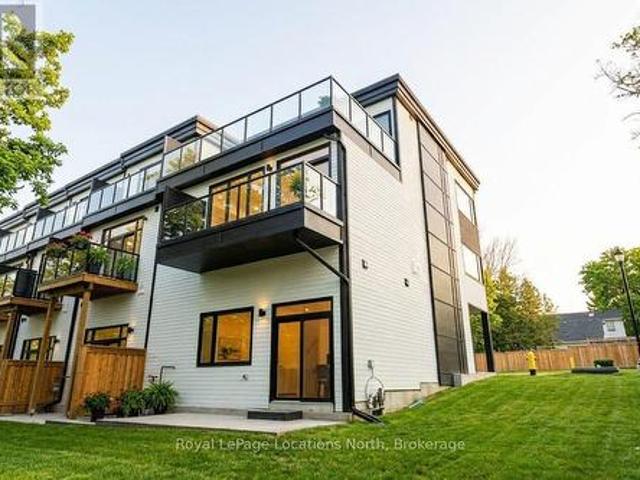 Townhouse for sale in Grey, Ontario