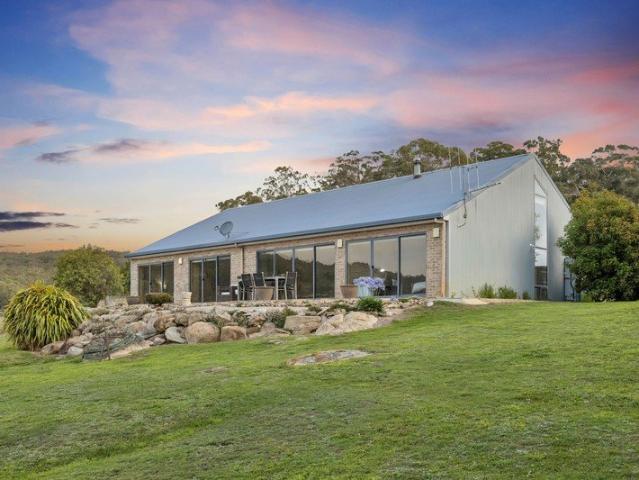 Cottage for sale in Braidwood, New South Wales