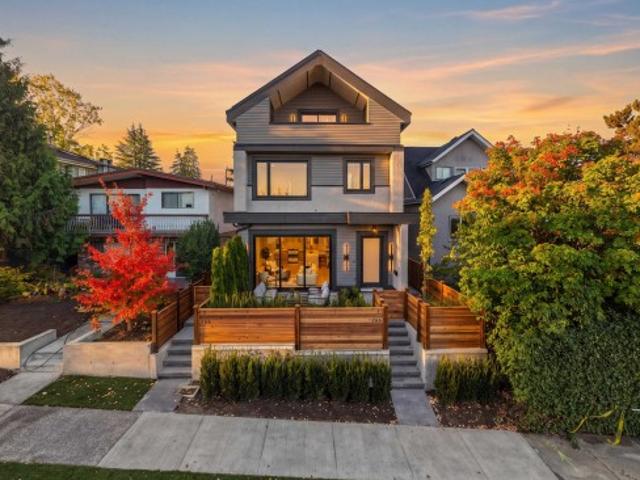 Duplex for sale in Riley Park, Vancouver