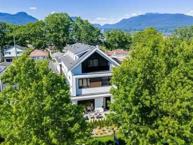 House for sale in Vancouver, British Columbia