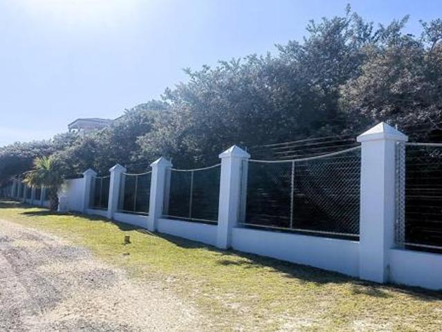 Property for sale in Bushmans River Mouth, Eastern Cape