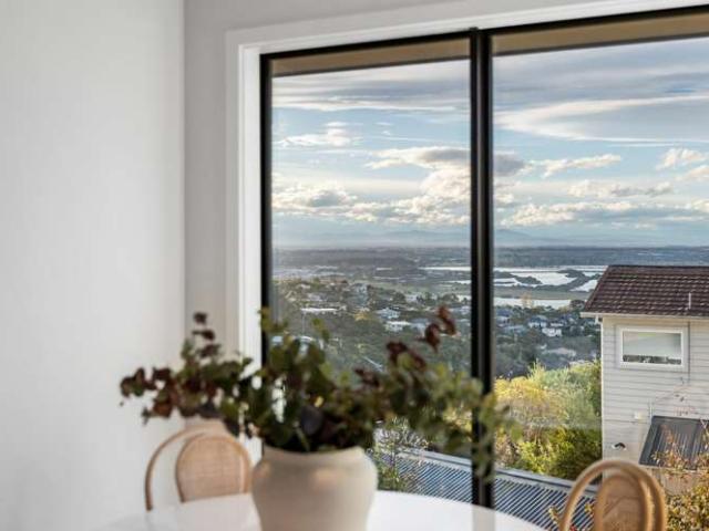 House for sale in Chaslands, Canterbury