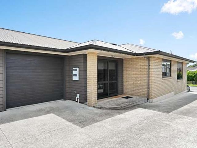 Townhouse for sale in Hamilton, Waikato